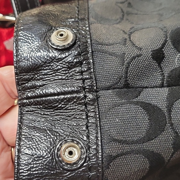 Coach Signature Satchel - Picture 9 of 16